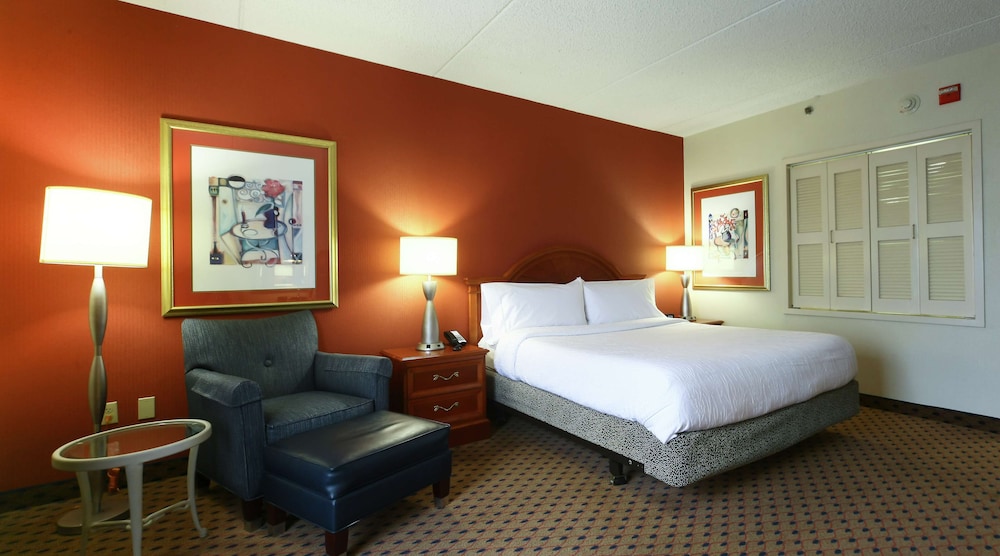 Hilton Garden Inn Secaucus Meadowlands 16/62