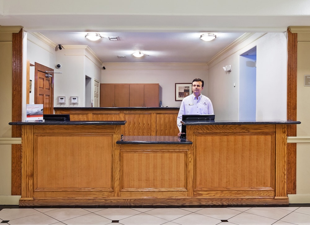 Candlewood Suites Hotel Texas City 7/53