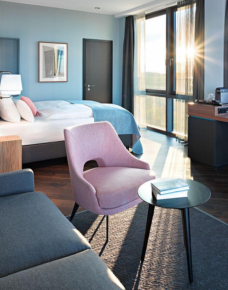 Panoramahotel Waldenburg 7/50