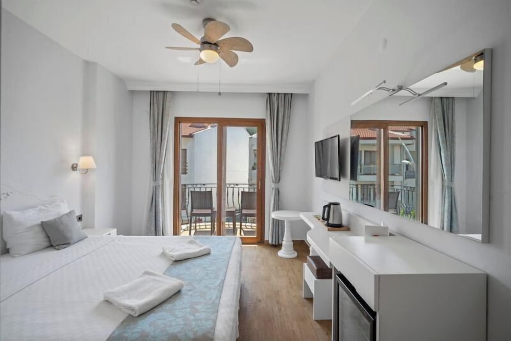 Kumluk Otel 3/50