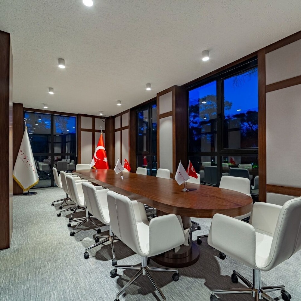 Marisstone Hotel Villa 40/50