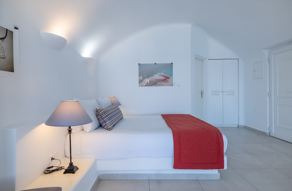 Amber Light Villas 28/70