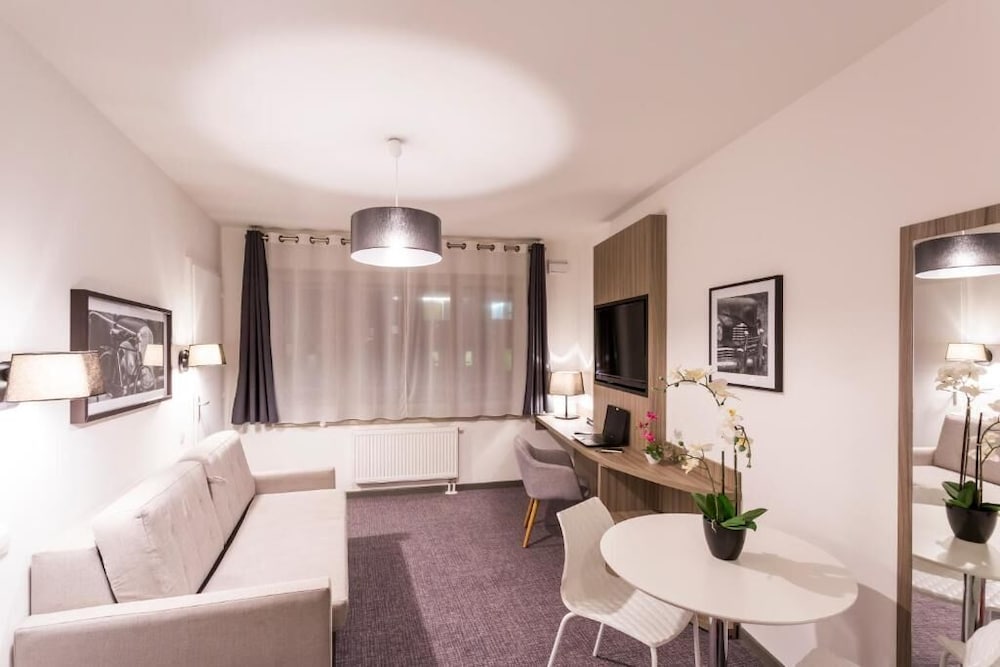 Nemea Elypseo Strasbourg port 50/66