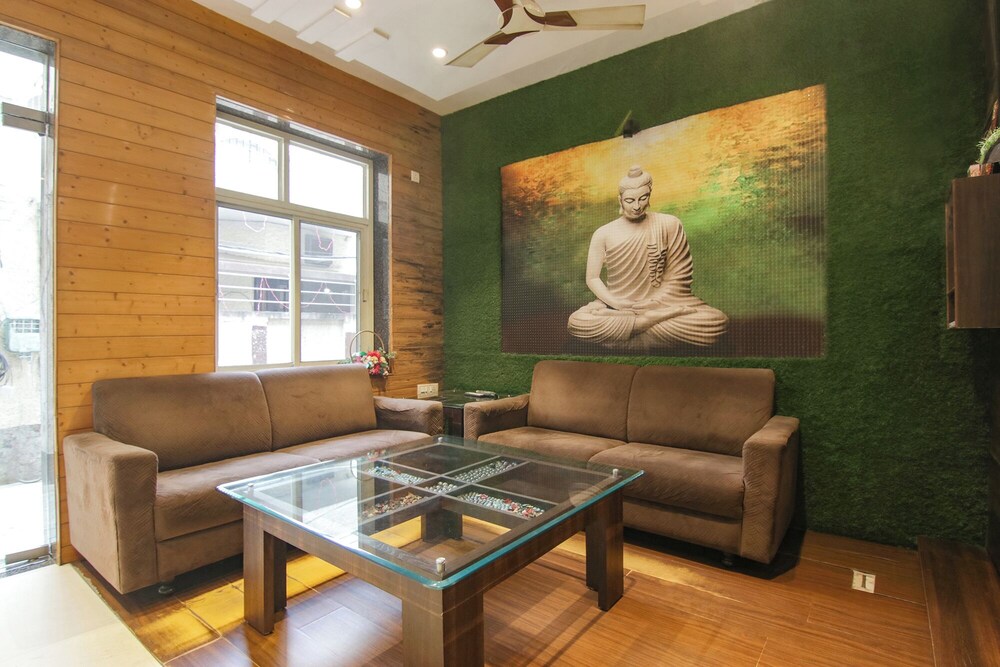 Fabhotel Rosewood Inn Gt Road 28/36
