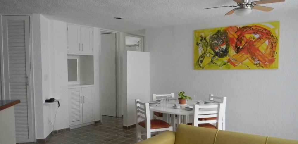 Las Gaviotas Hotel Suites 28/51