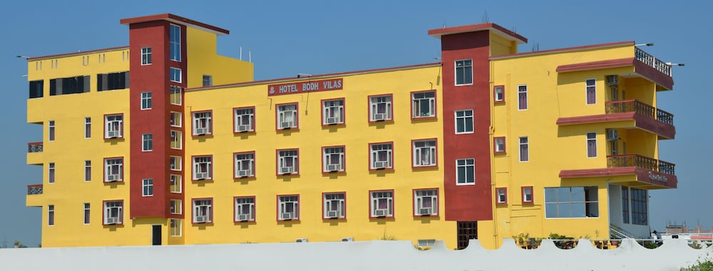 Hotel Bodh Vilas 2/37