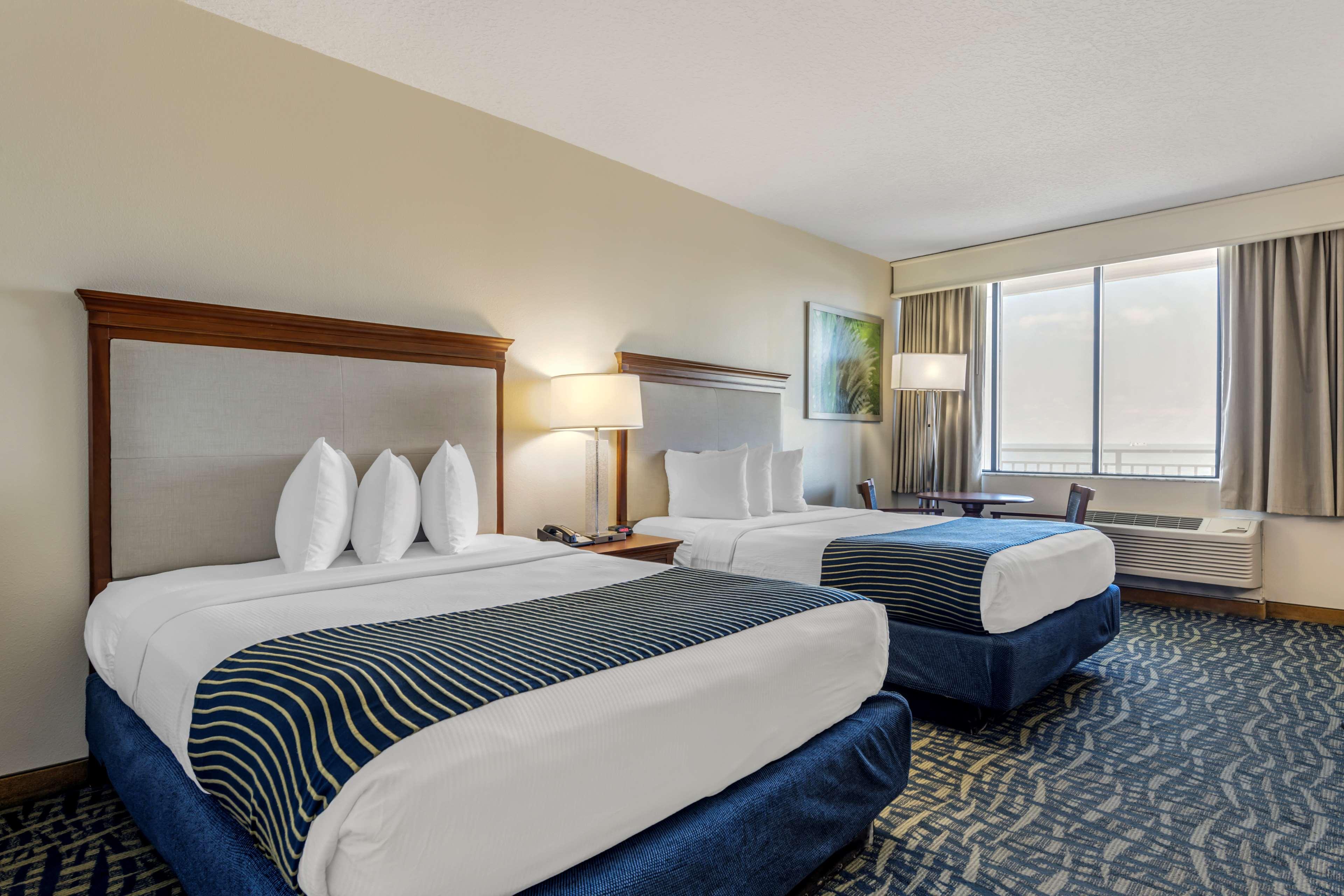 غرفة بسريرين كوين، Best Western Cocoa Beach Hotel and Suites 3/10