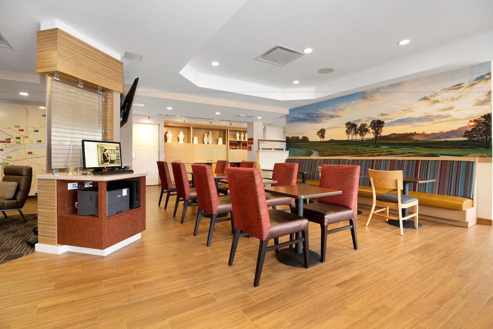 Towneplace Suites Pittsburgh Harmarville 18/27
