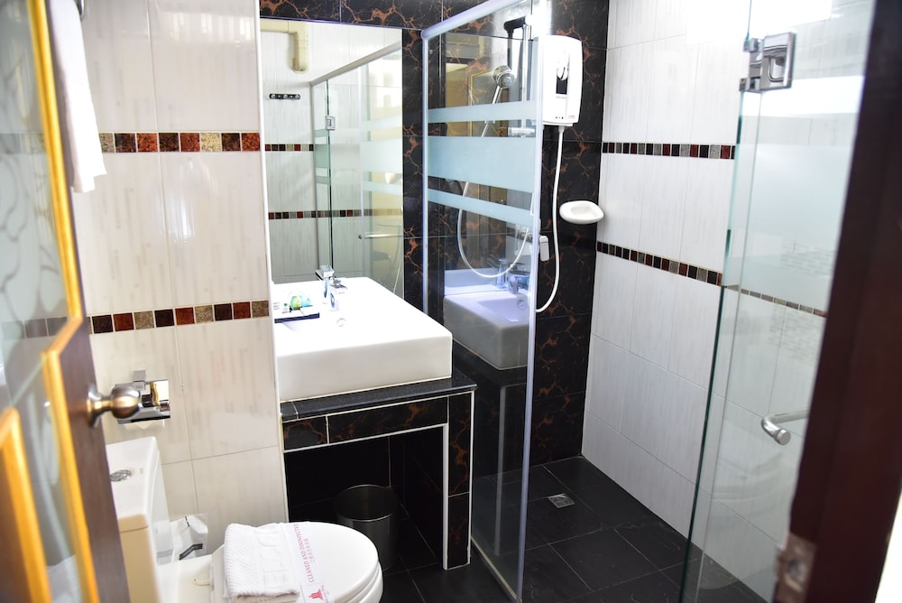 Grand Pink Hotel Hat Yai 45/49