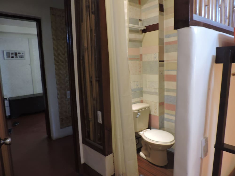 Orange Mangrove Pension House by SMS Hospitality 59/60