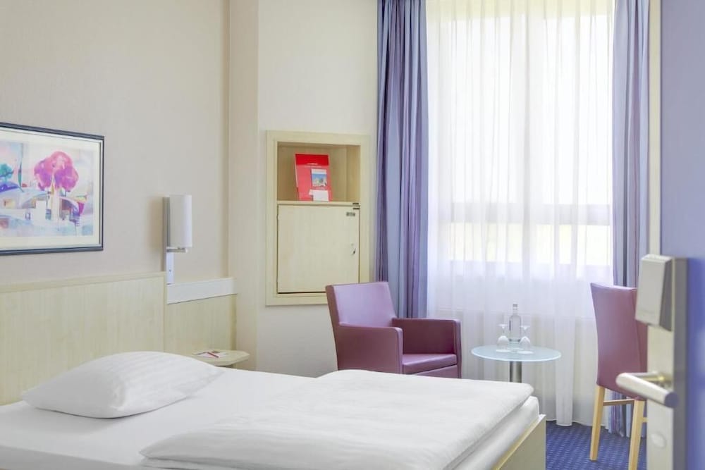 Rugs Hotel Augsburg, Trademark Collection by Wyndham 28/50