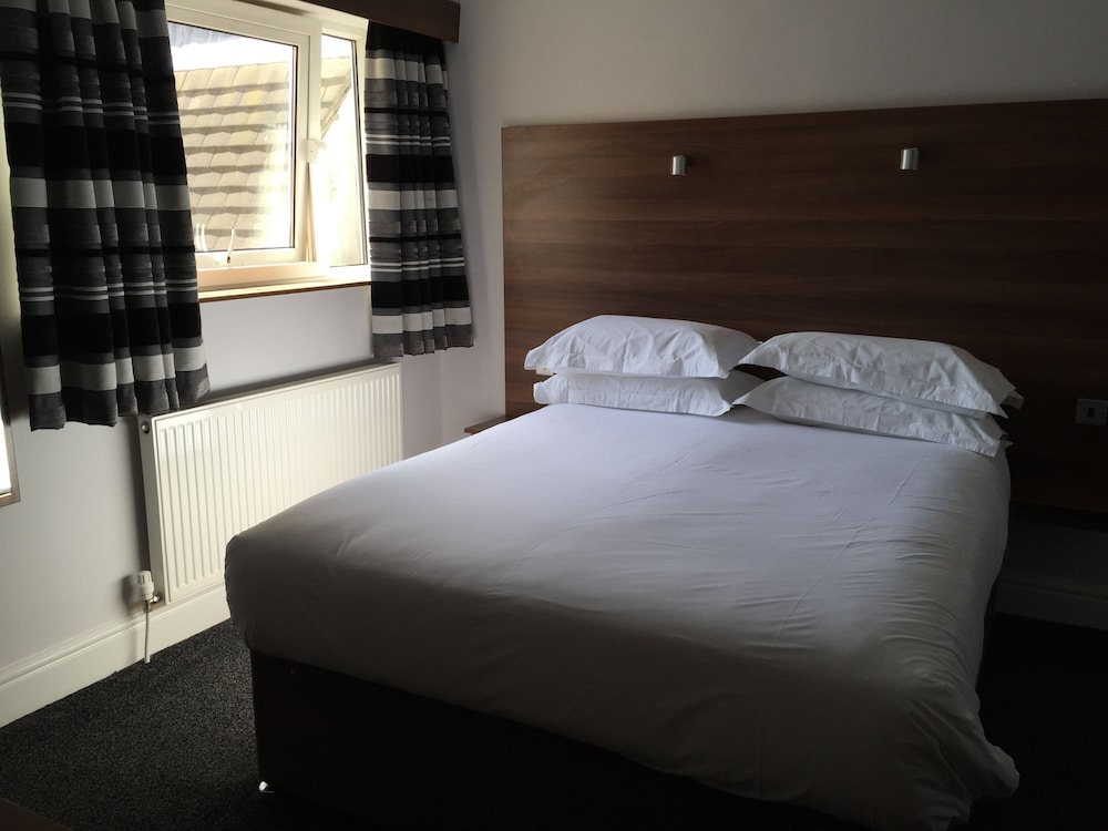 Dalmeny Resort Hotel 5/38