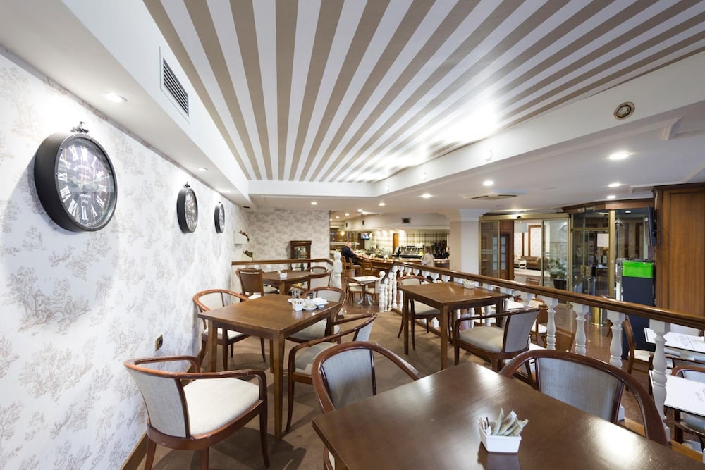 Hotel Oca Ipanema 35/50