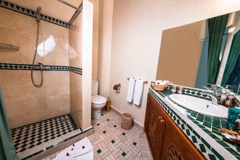 Riad Kiyanjana 39/43