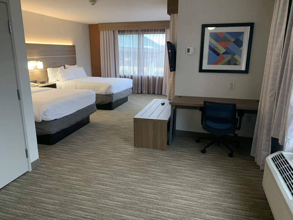 Holiday Inn Express Hotel And Suites Franklin Oil City 17/48