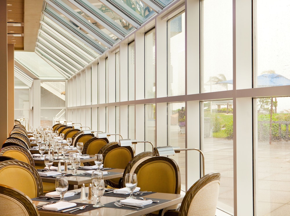 Ocean Place Resort and Spa 26/32