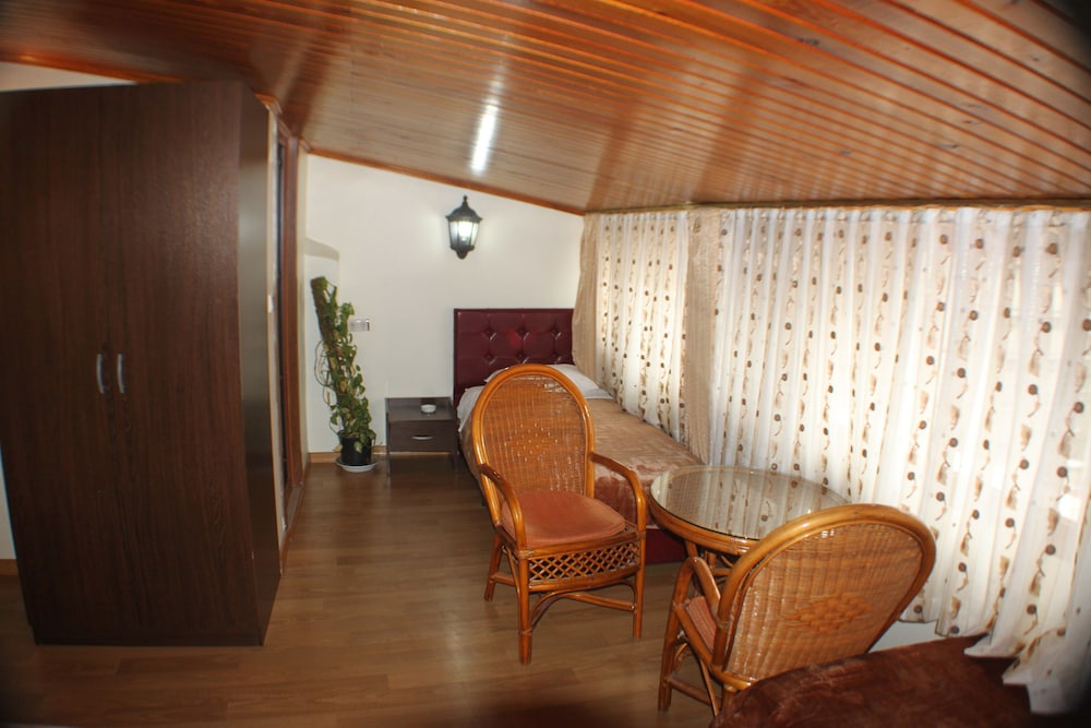 Kosk Otel 15/19