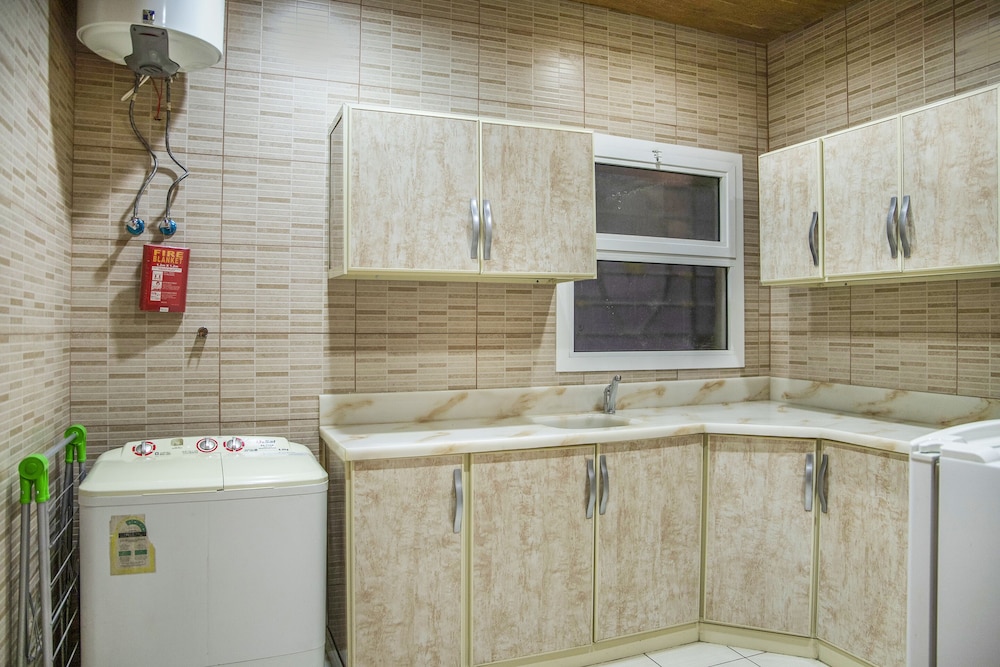 اويو 628 اجنحة وسن(OYO 628 Wasan Suites) 50/50