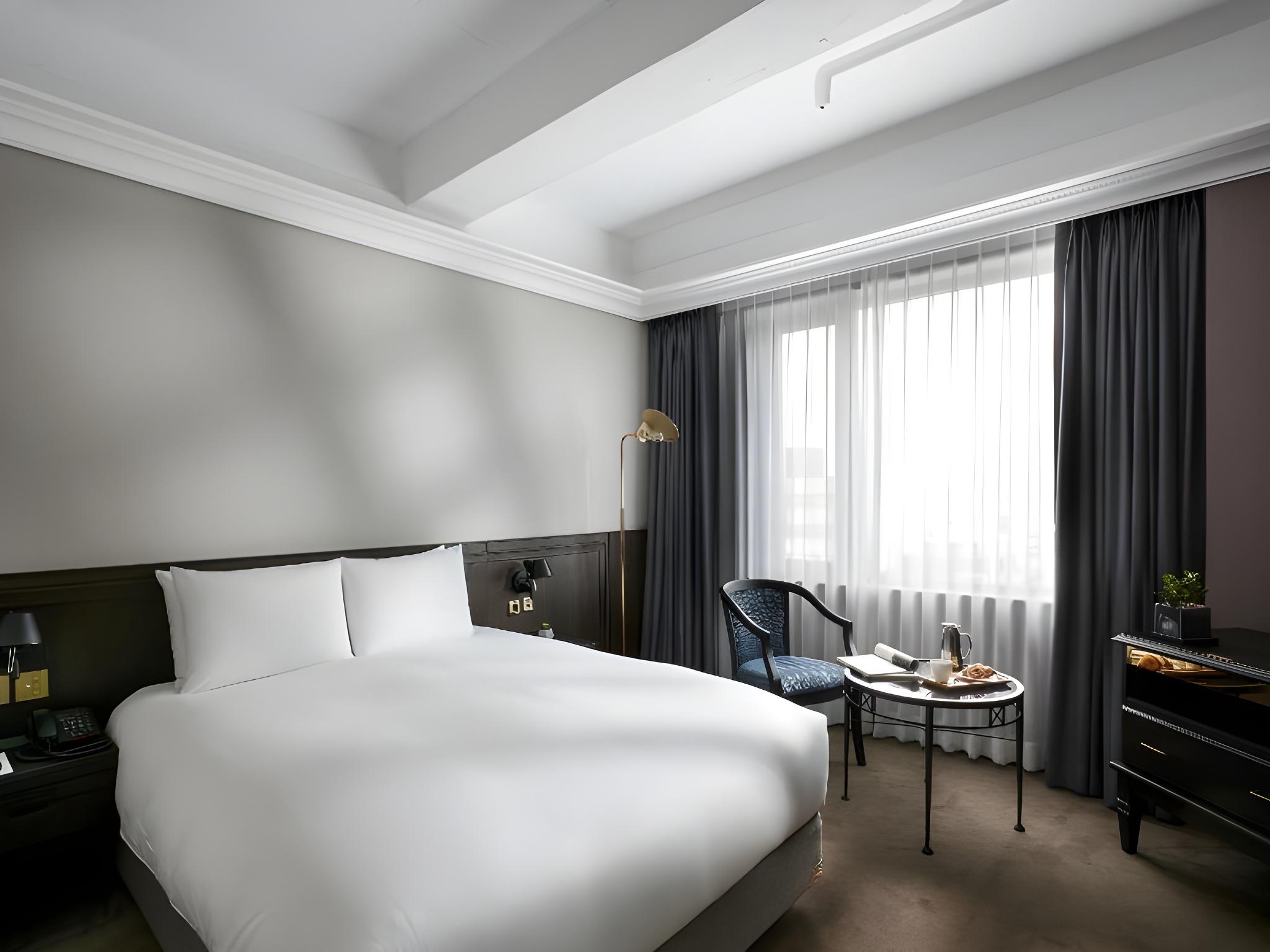 Semi Room, Standard, Semi Double Bed