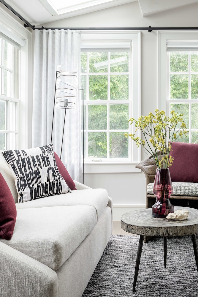The Richard, The Edgartown Collection 23/51