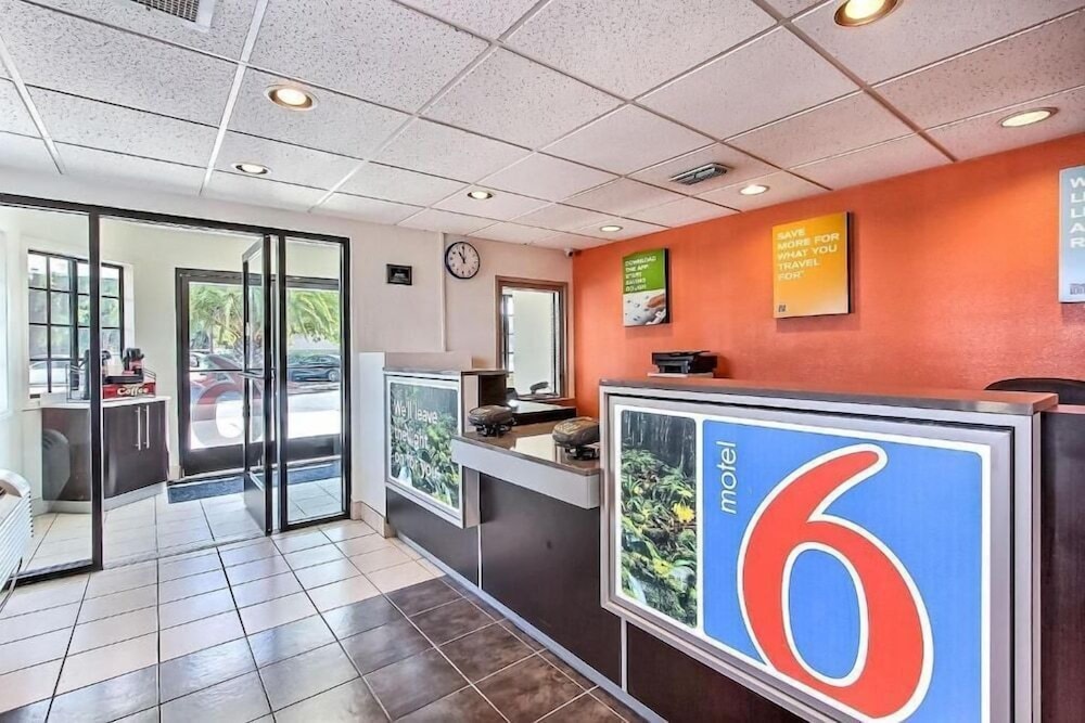 Motel6 Fremont, CA – North 10/58
