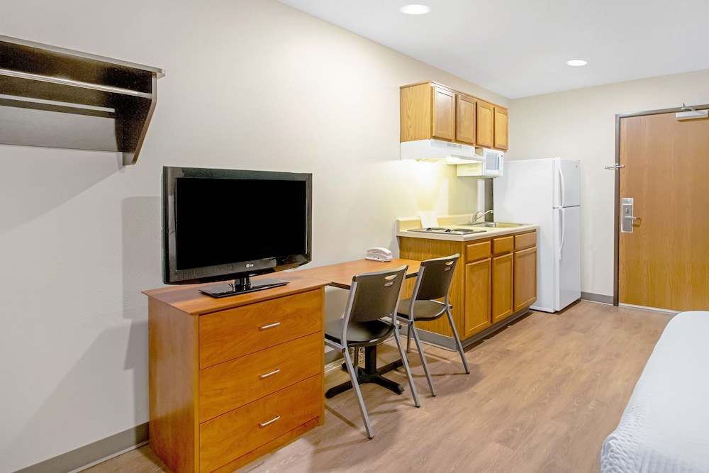 Extended Stay America Select Suites - Ogden 28/40