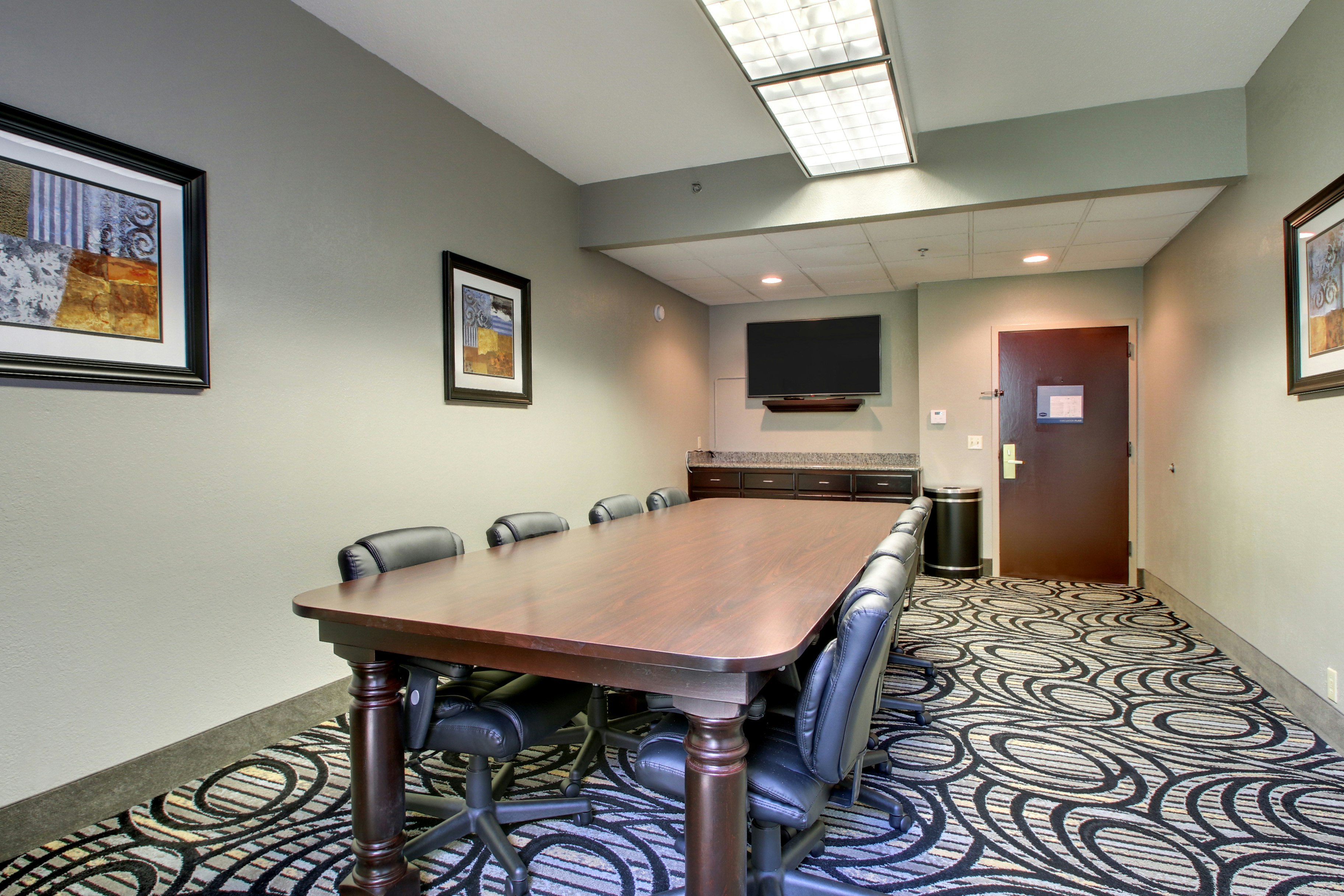 Hampton Inn Rolla 54/56