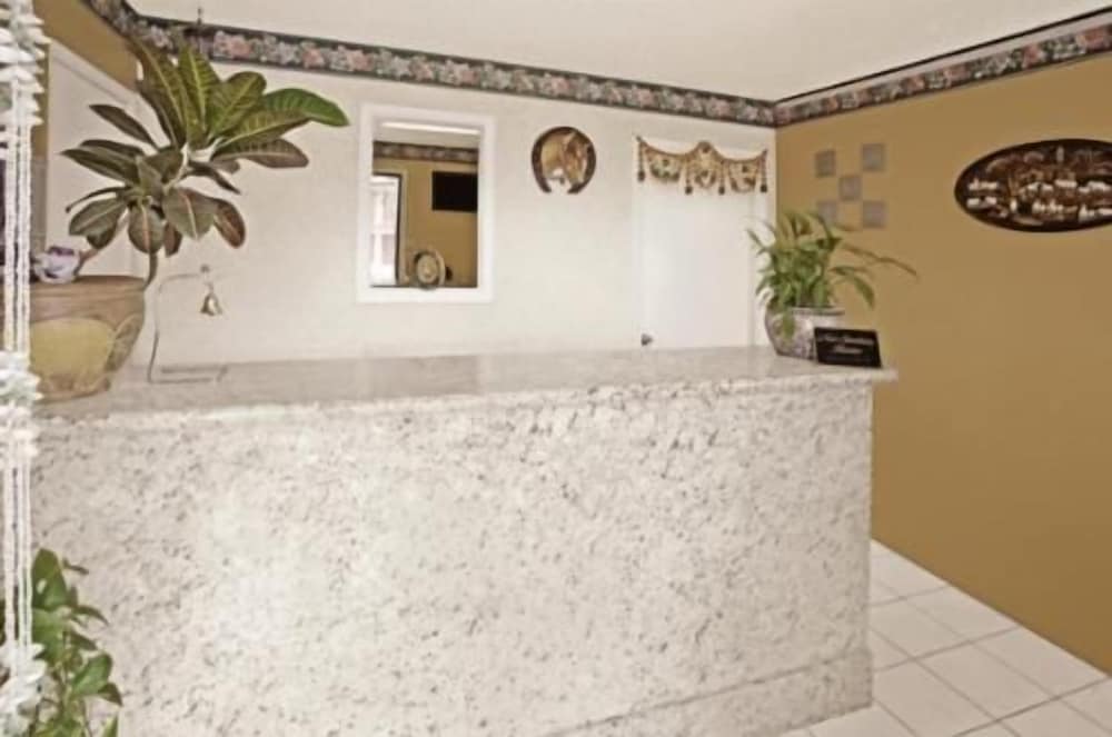 Americas Best Value Inn San Marcos 7/50