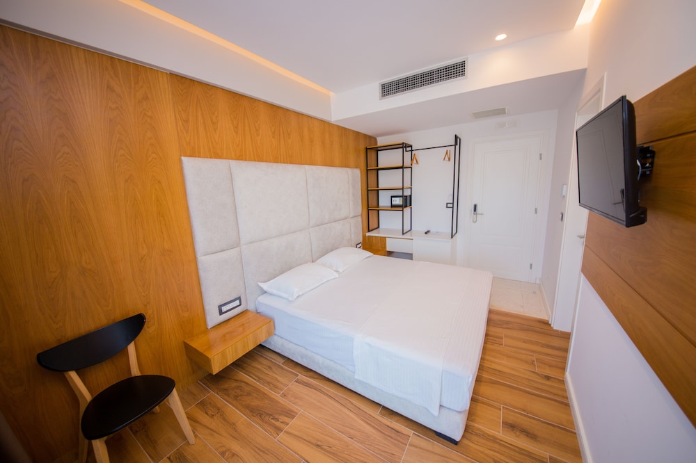Hotel Inada 7/44