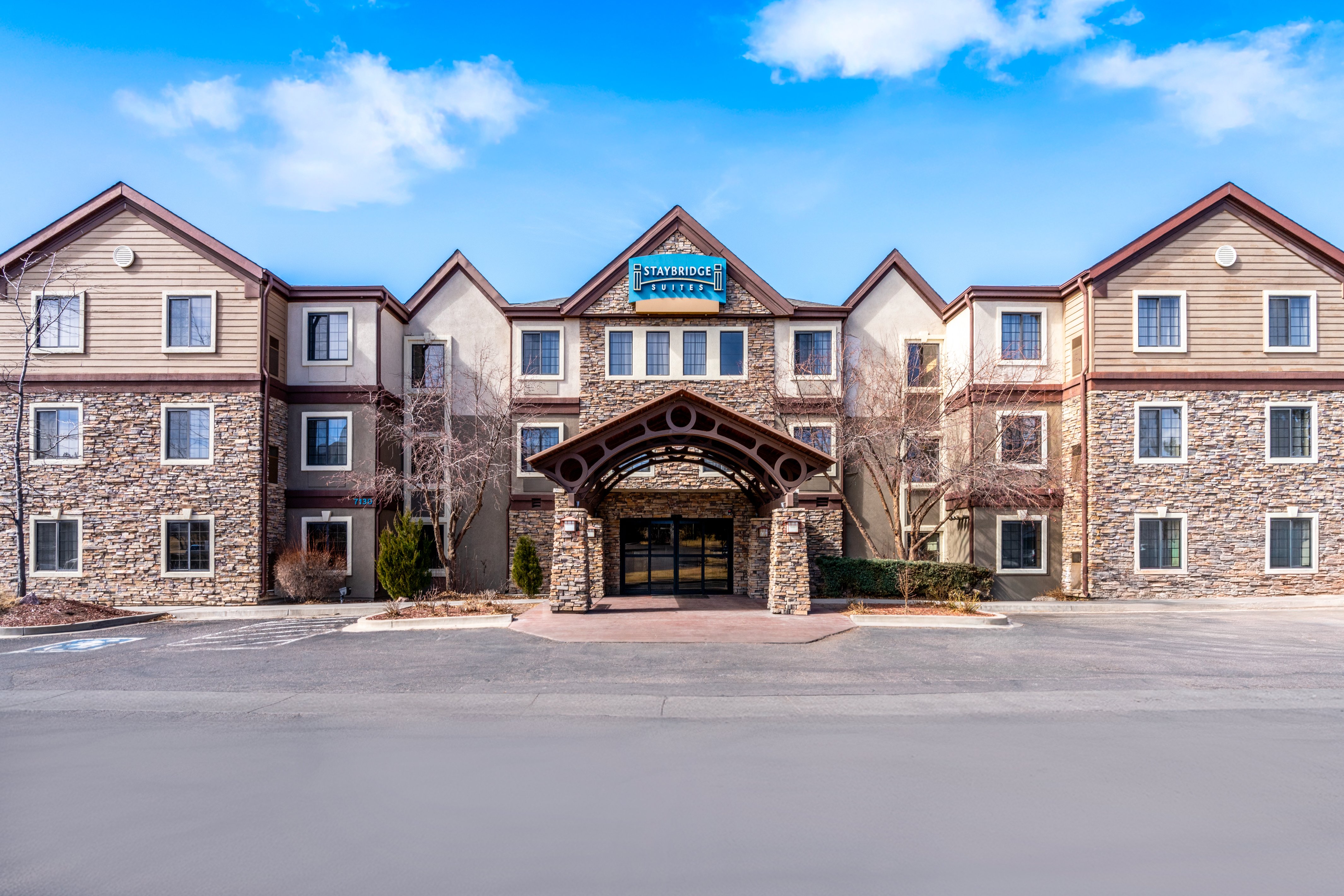 Staybridge Suites Co Springs Air Force Academy 4/60