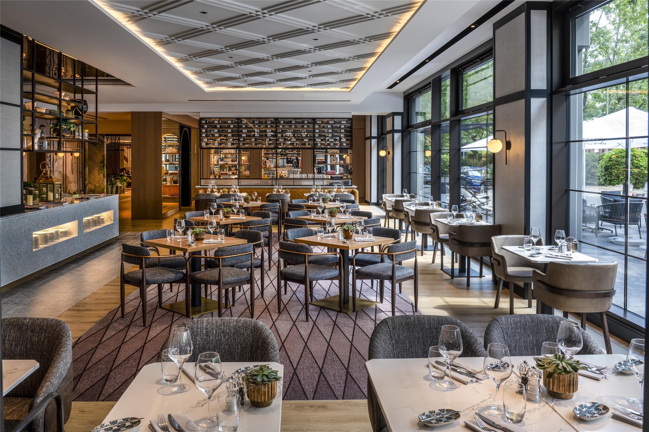 DoubleTree by Hilton Berlin Ku’damm 30/43