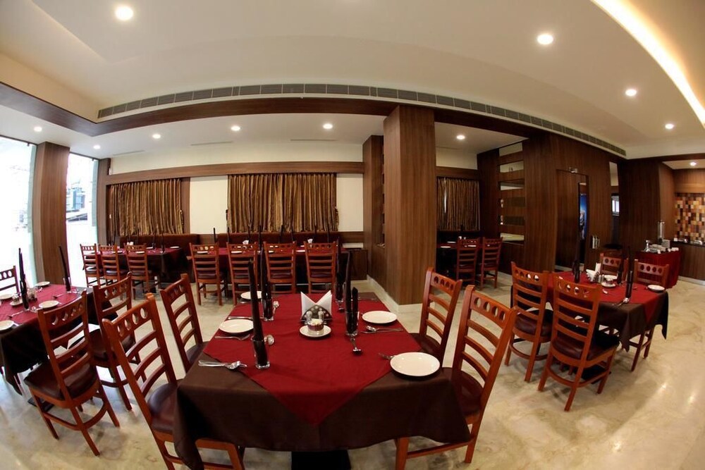 Rathna Residency 12/17