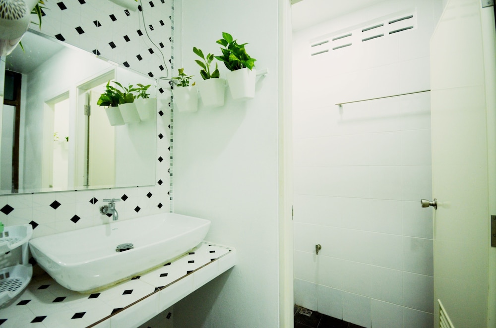 Early Bird Hostel Ayutthaya 45/47