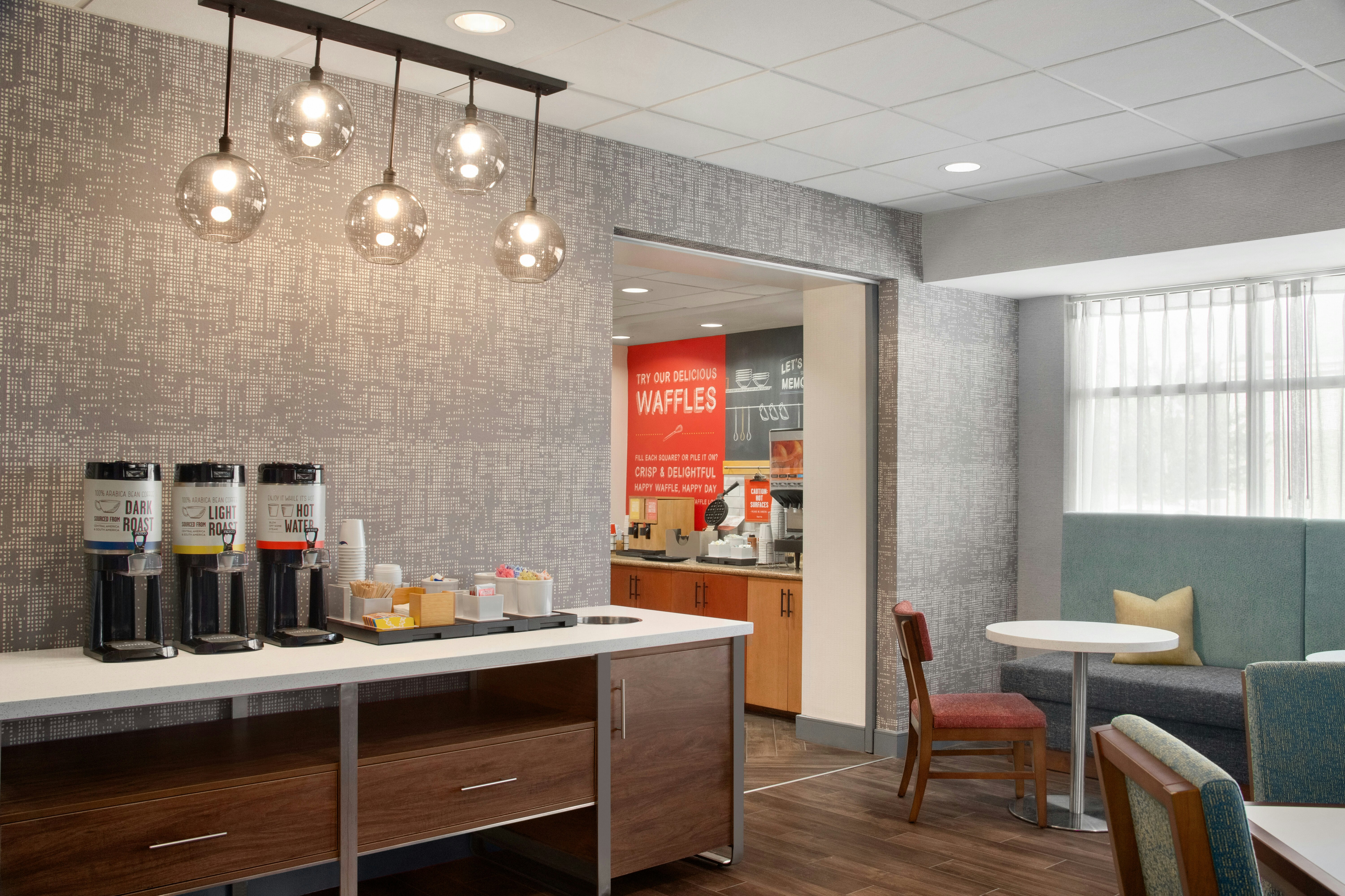 Hampton Inn St Louis Columbia 5/37