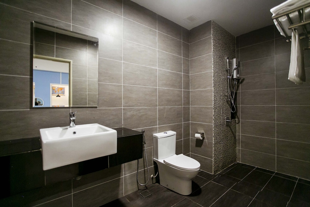 Aurora Pavilion Bukit Jalil by Ody Suites 32/33
