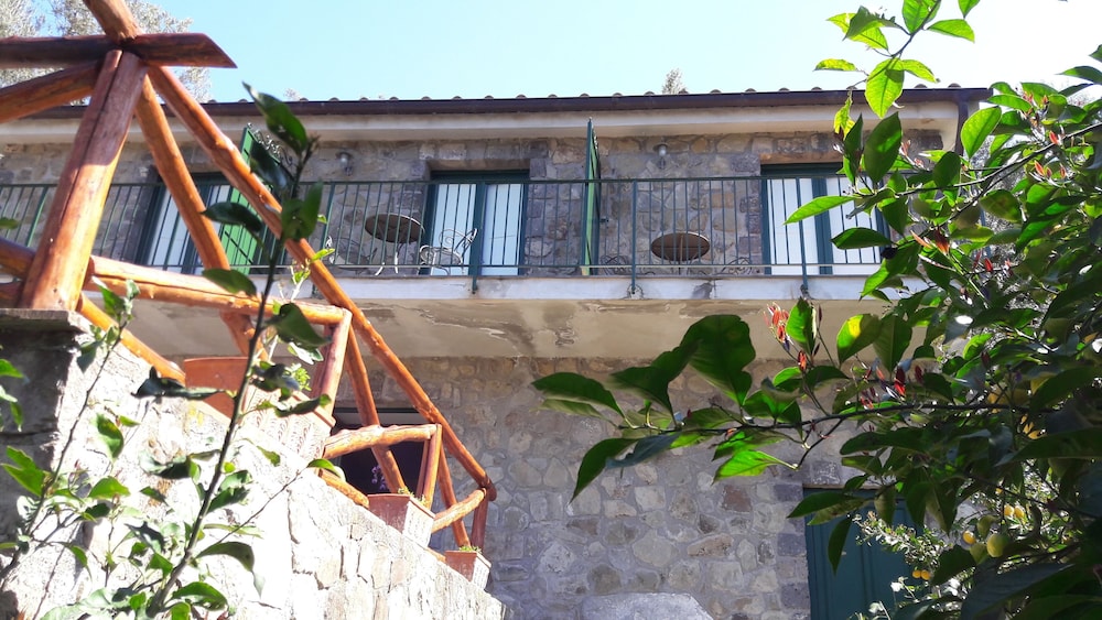 Agriturismo La Lobra 2/50