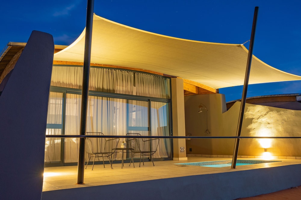 The Desert Grace, Gondwana Collection Namibia (PTY 28/58