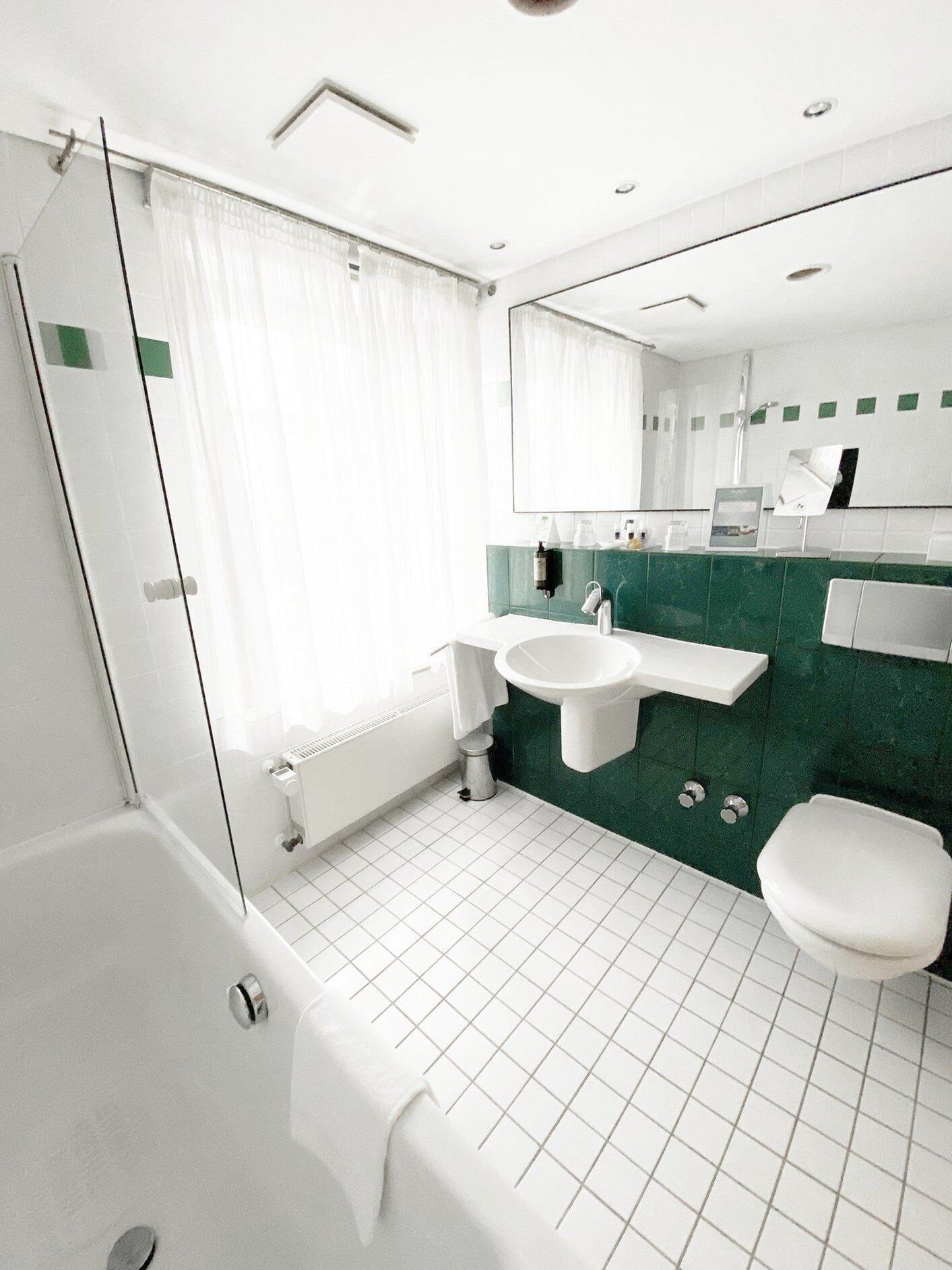 Classic, Double Bed, Schlosshotel Bad Wilhelmshohe 7/9