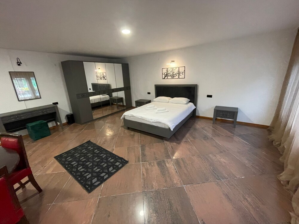 Pinar Kir Evi 6/48