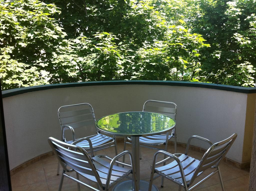 Hotel Slavyanski 15/21