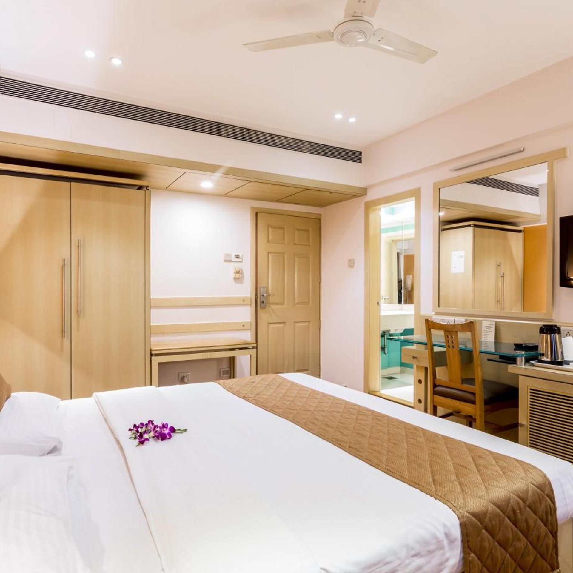 The Royal Orchid Hotel Chembur 3/37