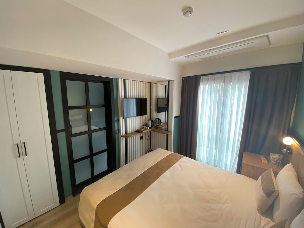 Fragments Hotel 22/51