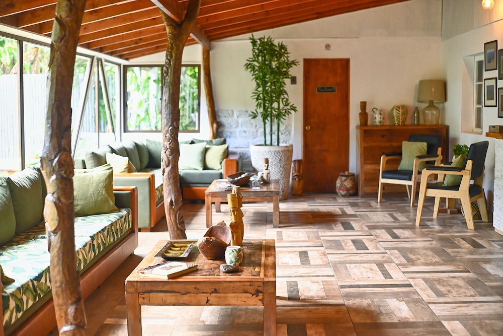 Hare Nua Hotel Boutique 47/71