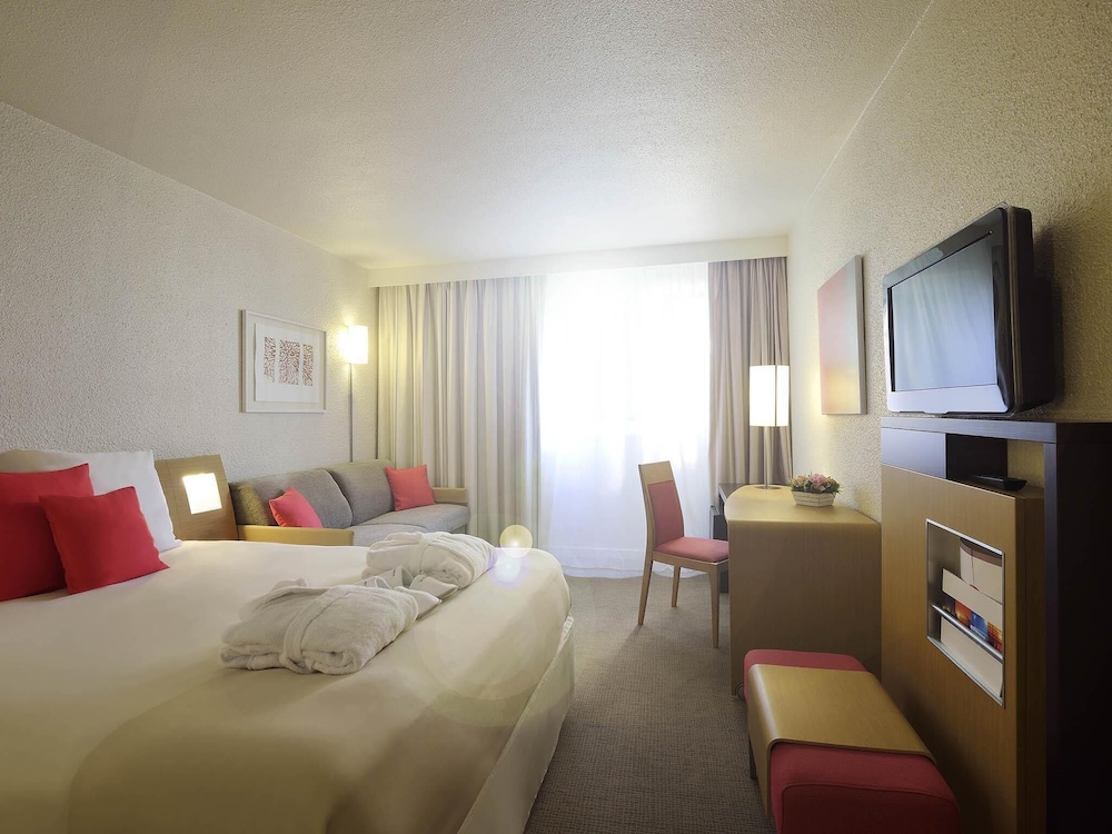 NOVOTEL BREDA 31/73