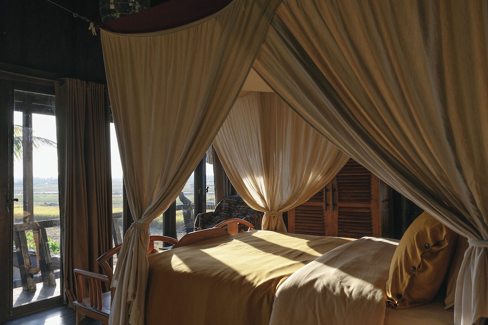 Most Exotic Beachfront Villa Keong 33/67