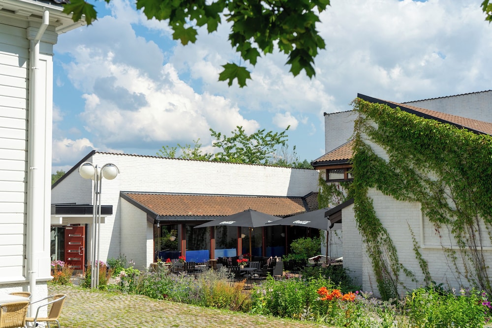 Thorbjornrud Hotel 2/62