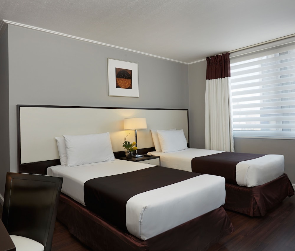 Room at Astoria Plaza, PASIG