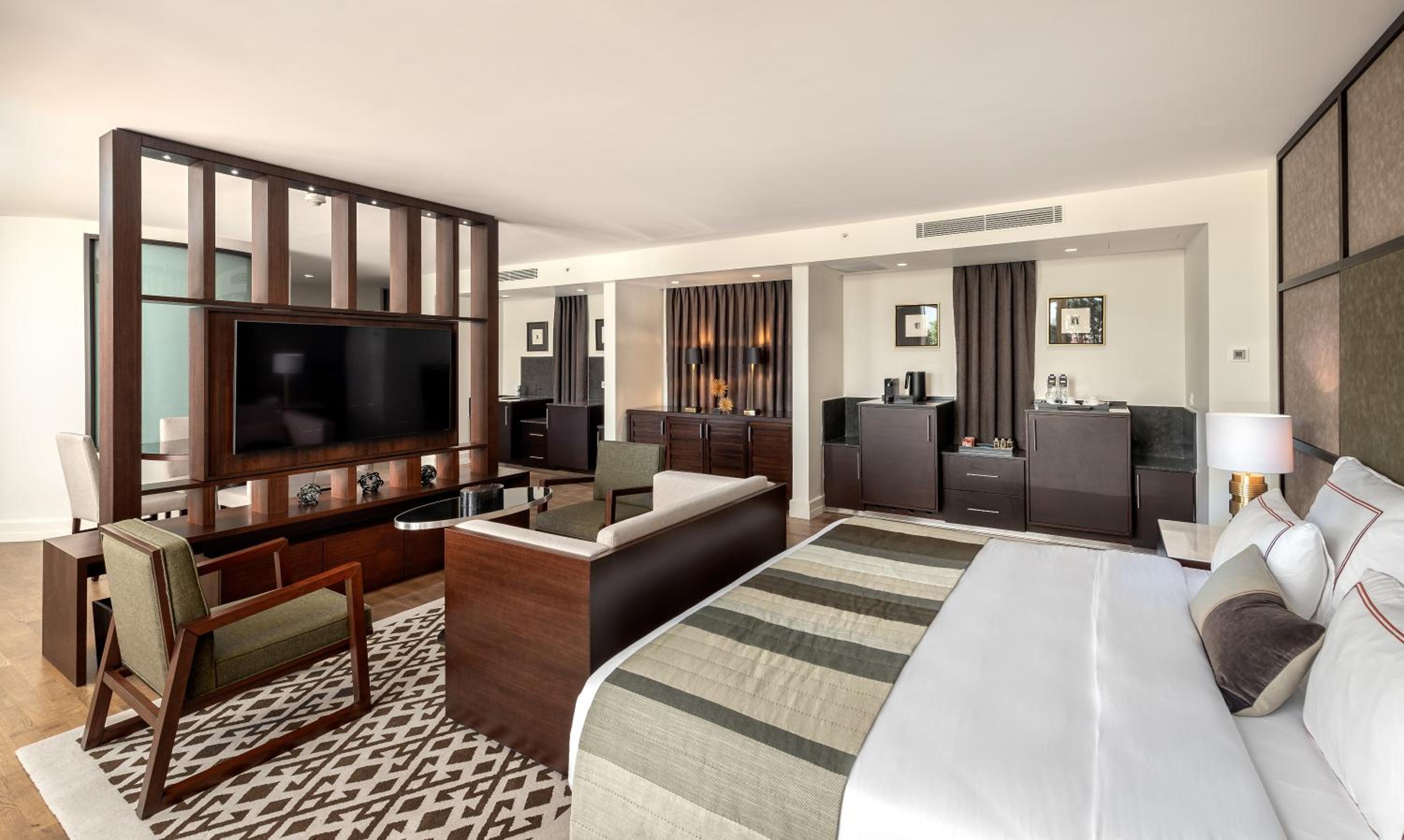جناح بسرير كينج، The Stay Boulevard Nisantasi 4/8
