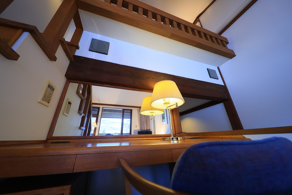 Hakkoda Hotel 1/29