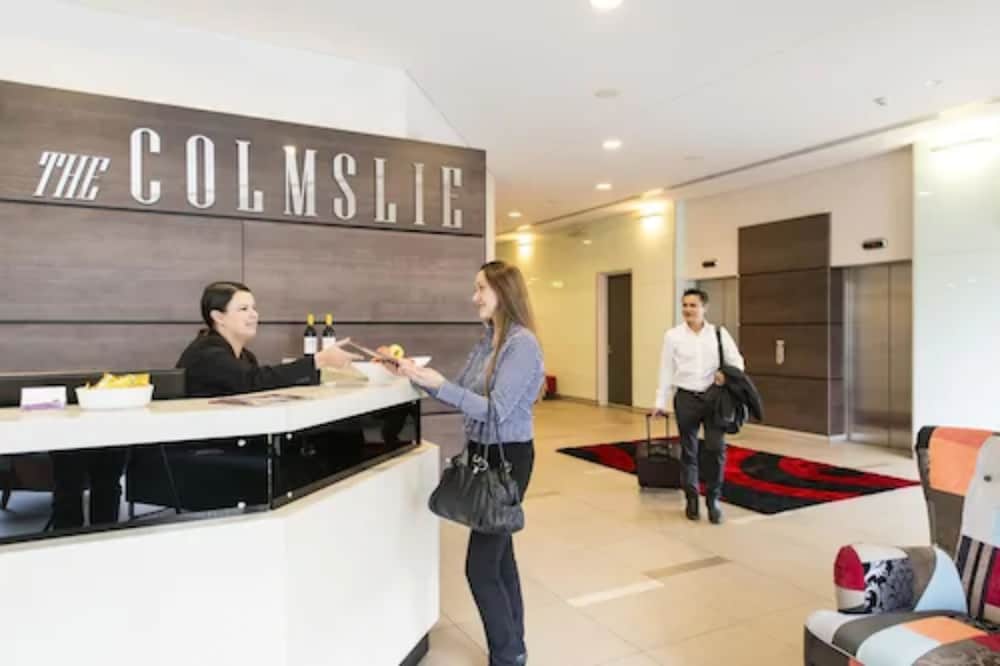 The Colmslie Hotel 6/50